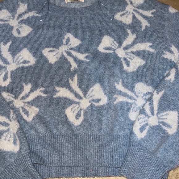 Jessica Simpson Blue and White Bow Sweater Large crop sweater - Picture 3 of 4
